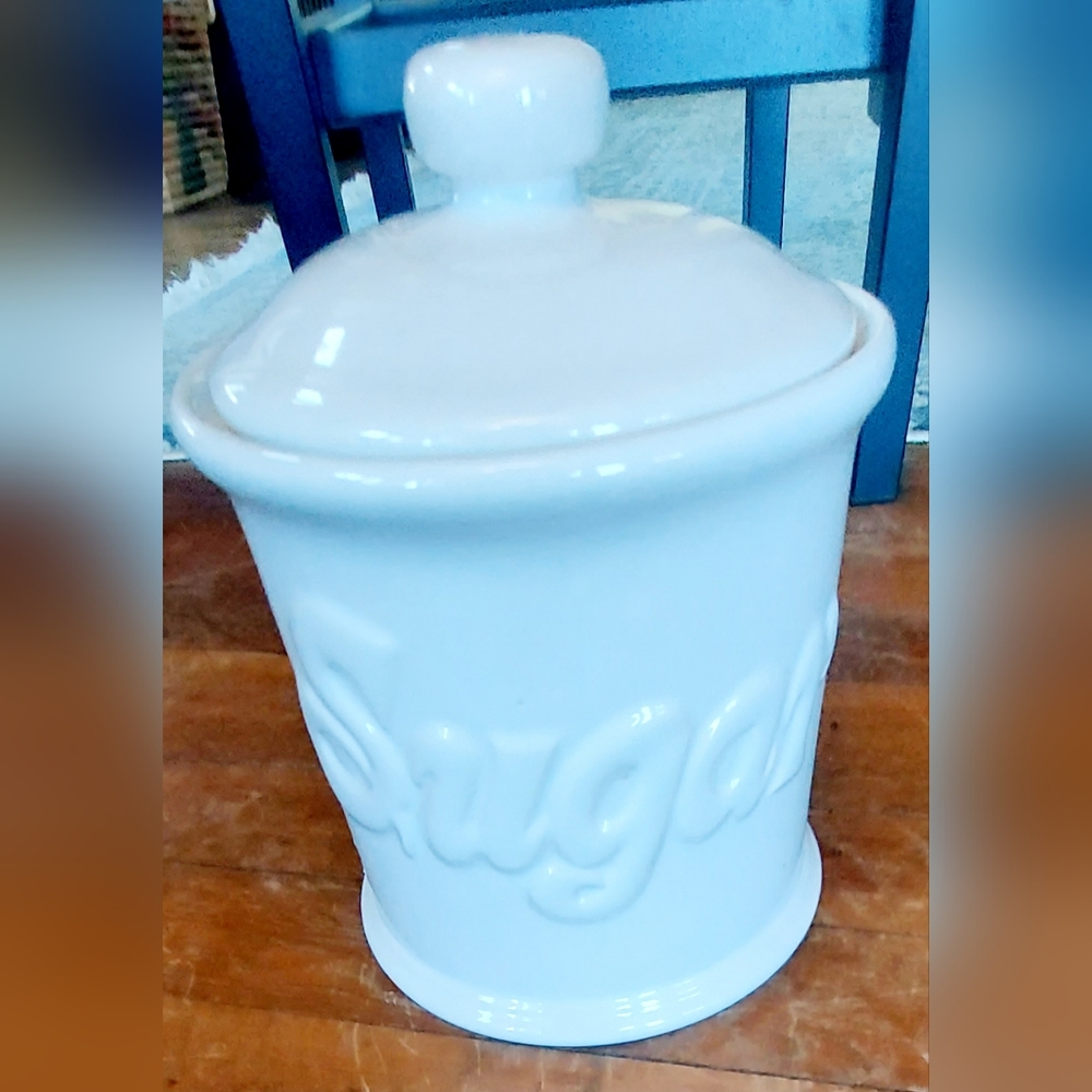 Cottage core farmhouse clean classic  white sugar bowl,  canter